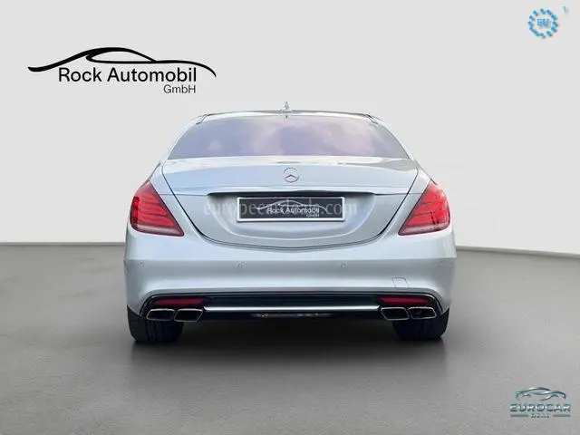 Mercedes-Benz S 63 AMG