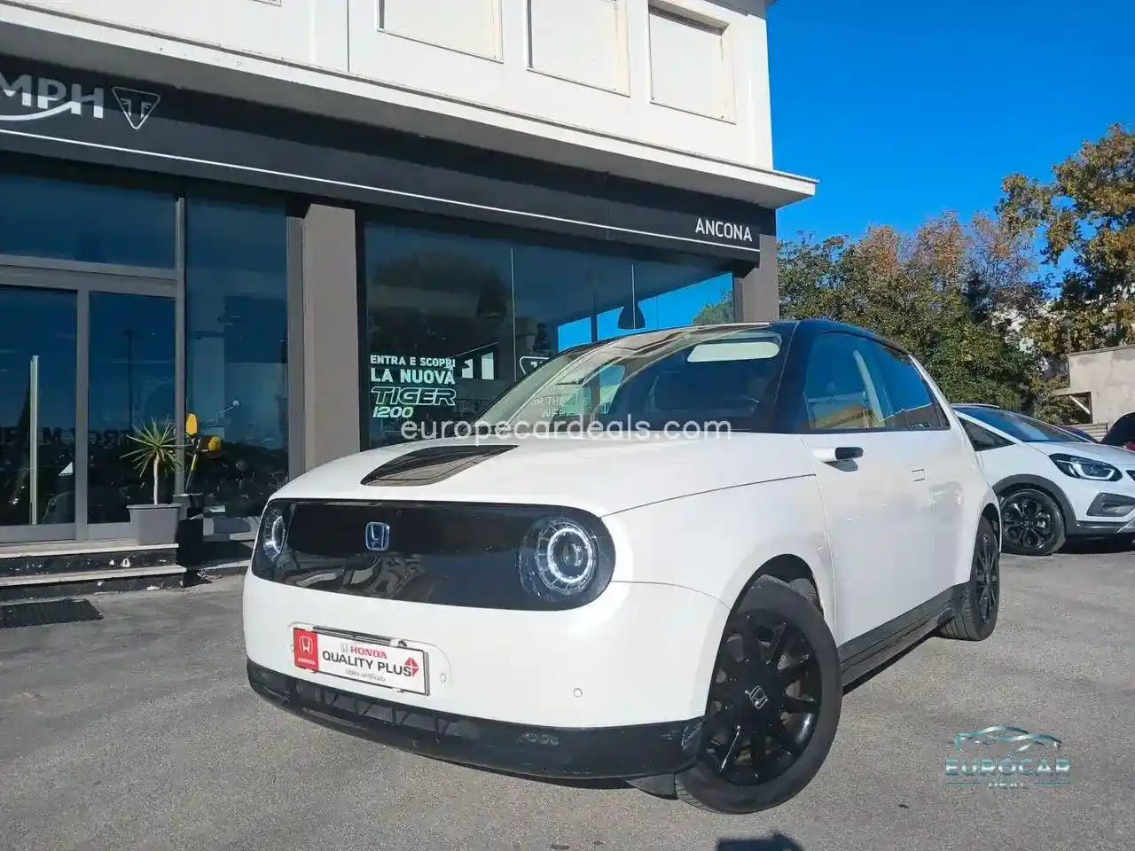 Honda e
