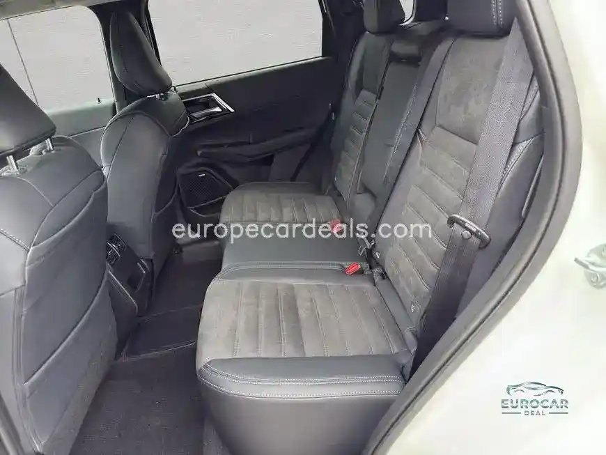 Mitsubishi Plug-in Hybrid Outlander