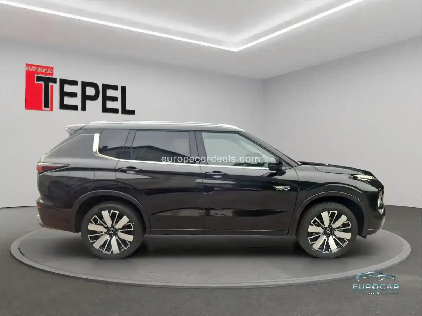 Mitsubishi Plug-in Hybrid Outlander