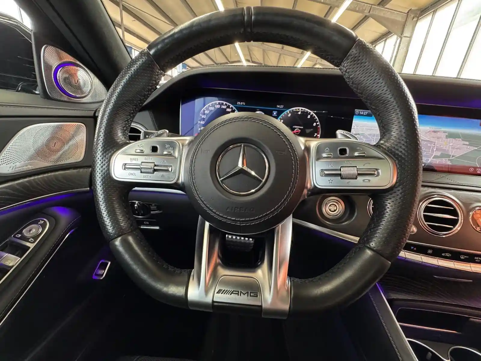 Mercedes-Benz S 560