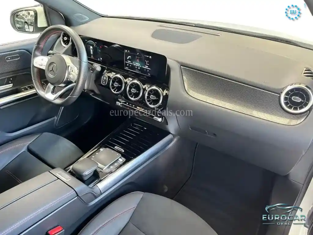Mercedes-Benz B 220