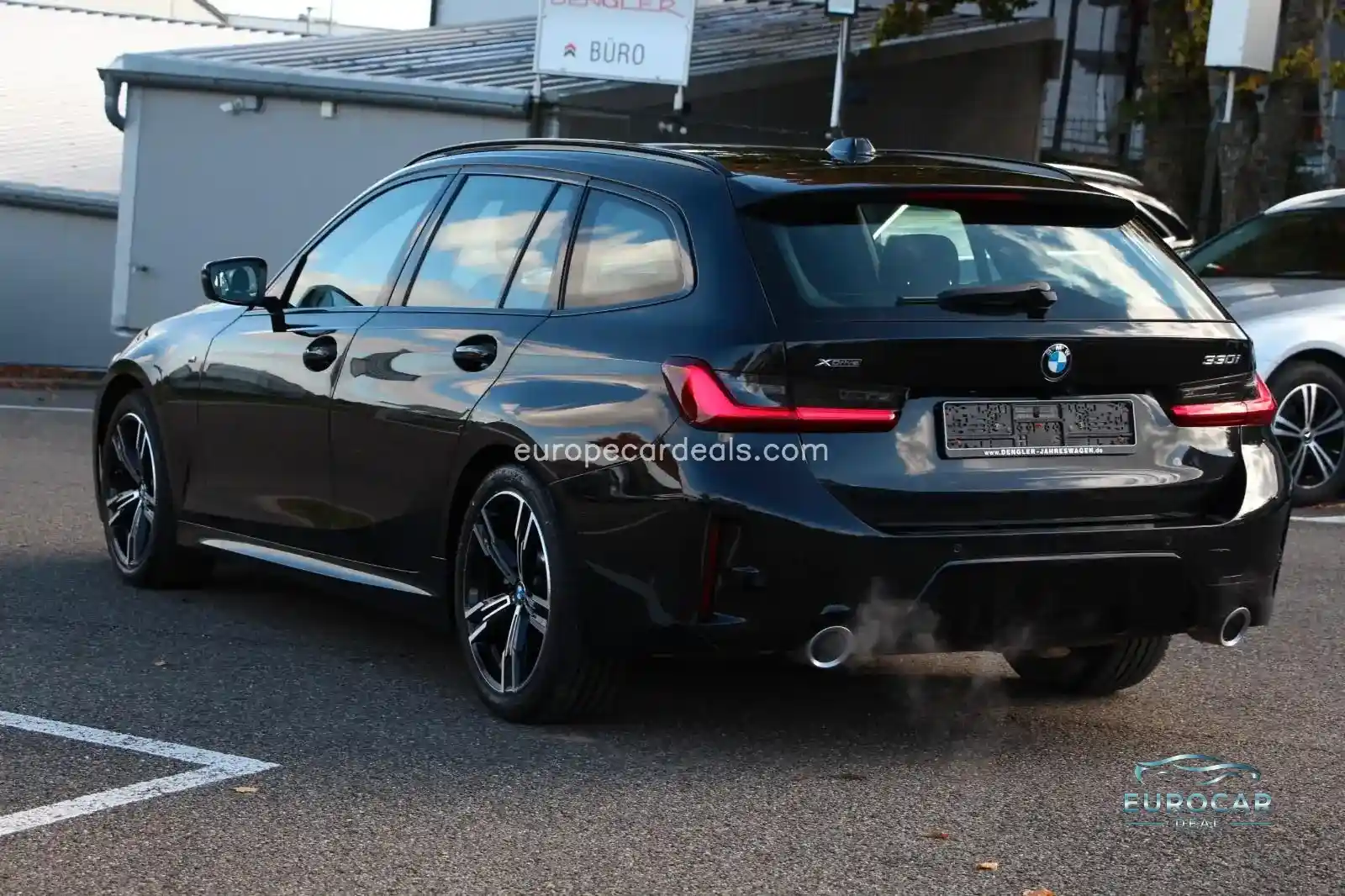 BMW 330