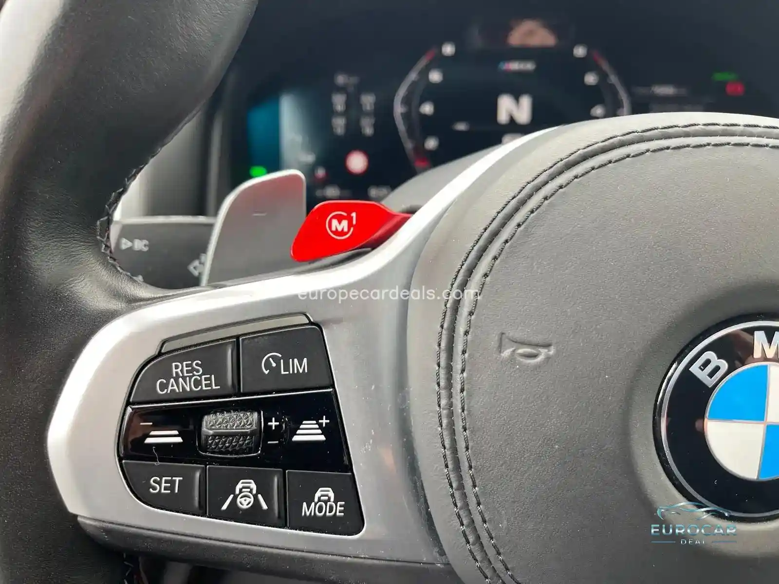 BMW M8