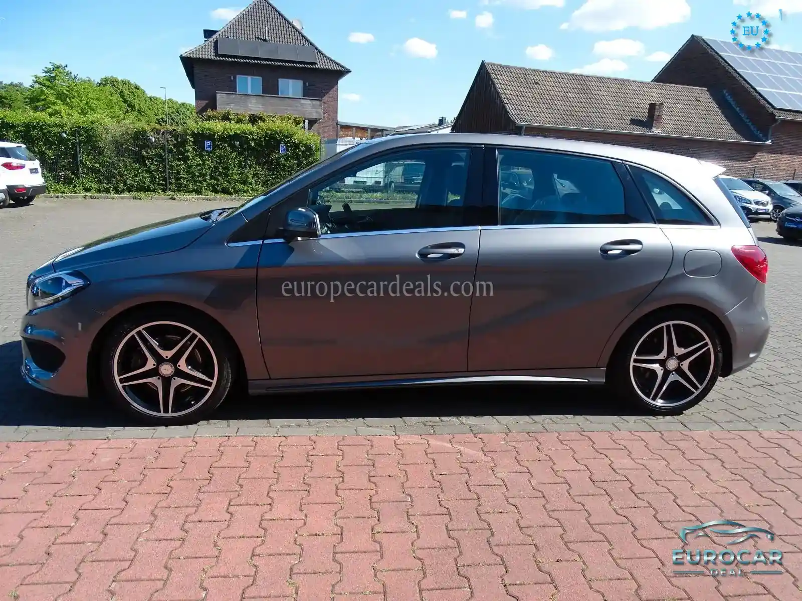 Mercedes-Benz B 220
