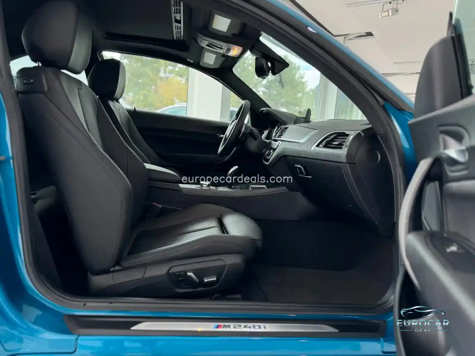 BMW M240i