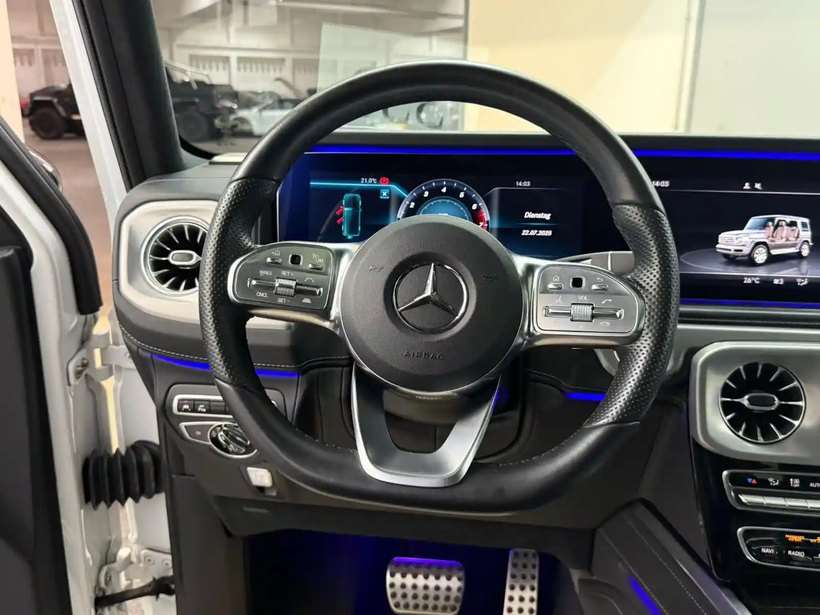 Mercedes-Benz G 500