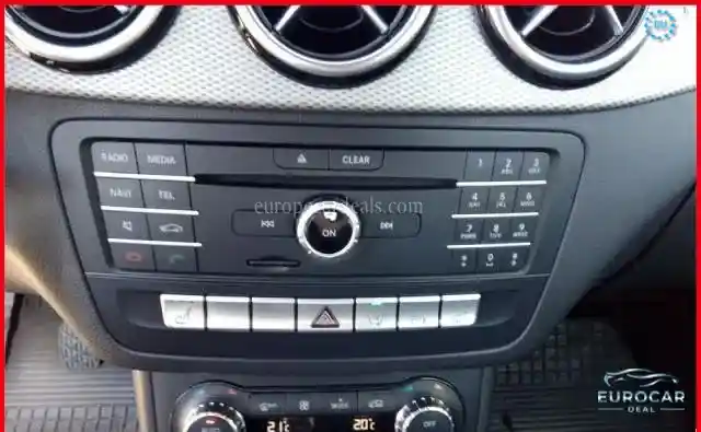 Mercedes-Benz B 200