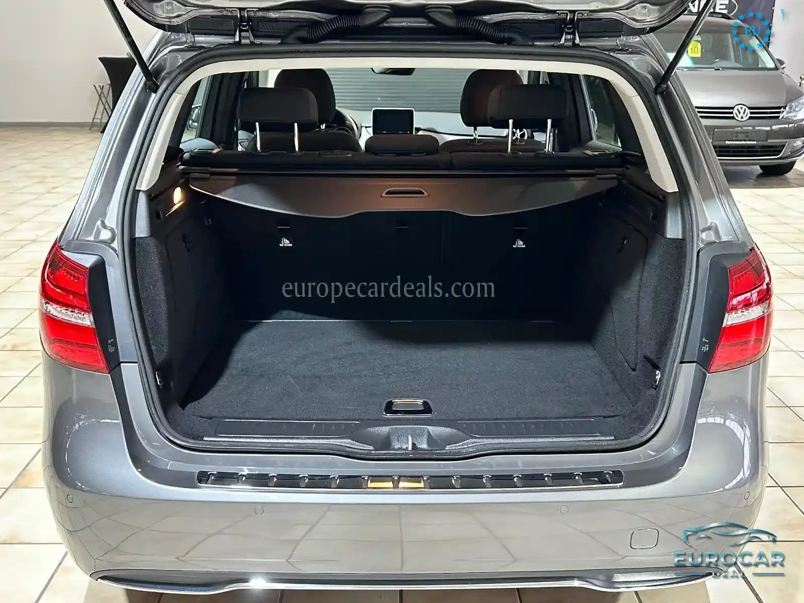 Mercedes-Benz B 220