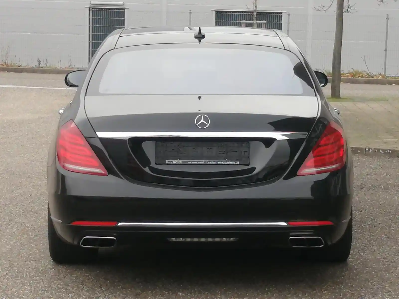 Mercedes-Benz S 600