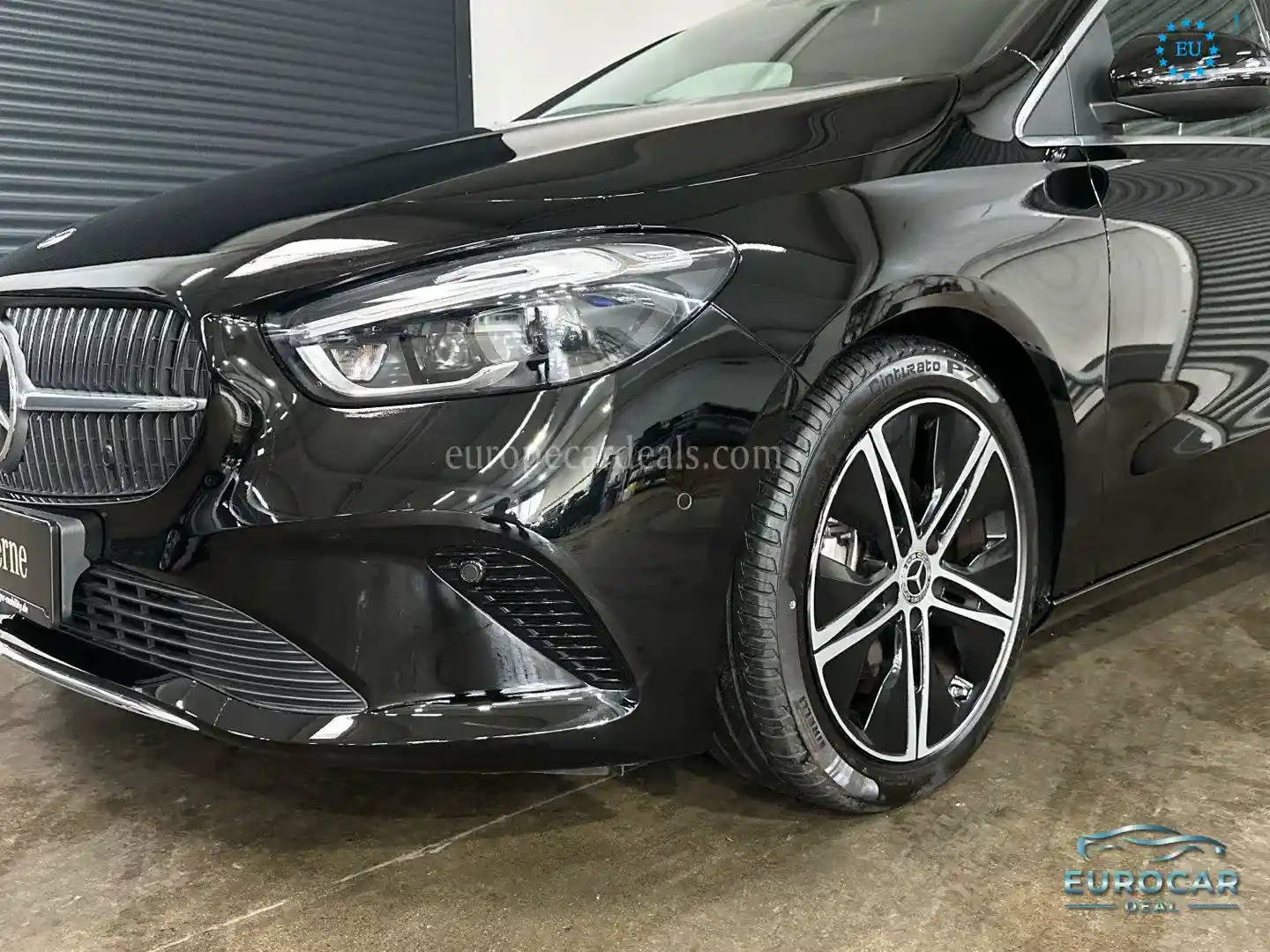 Mercedes-Benz B 200