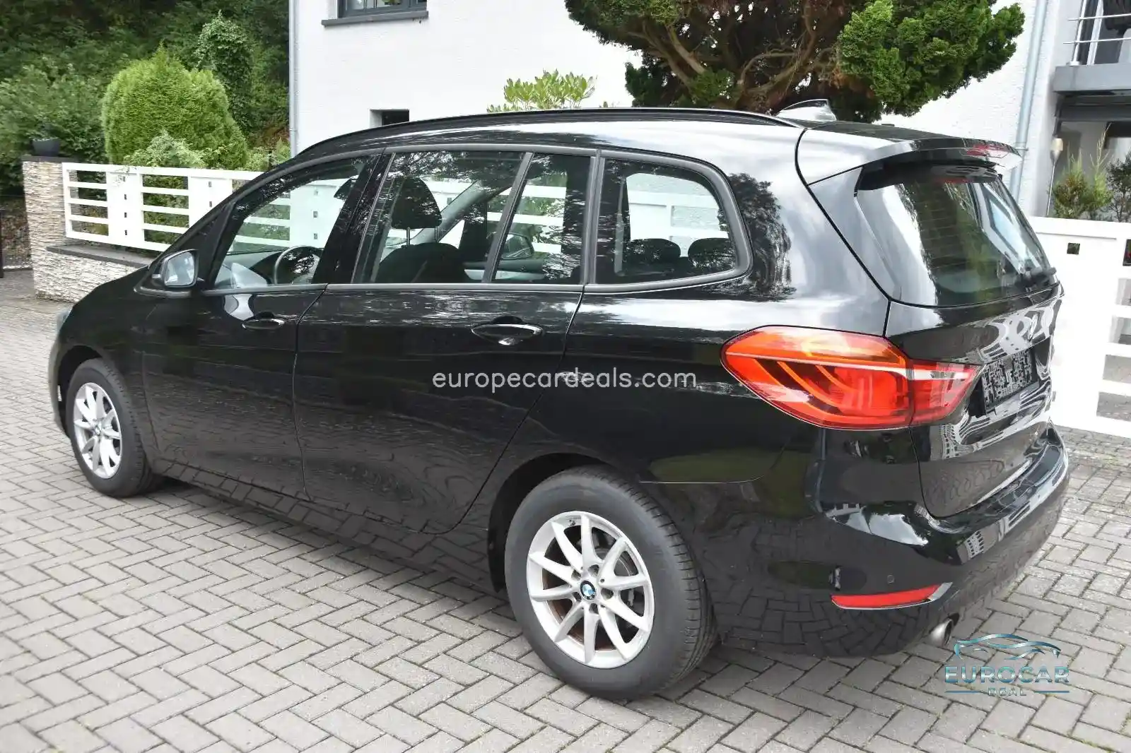 BMW 216