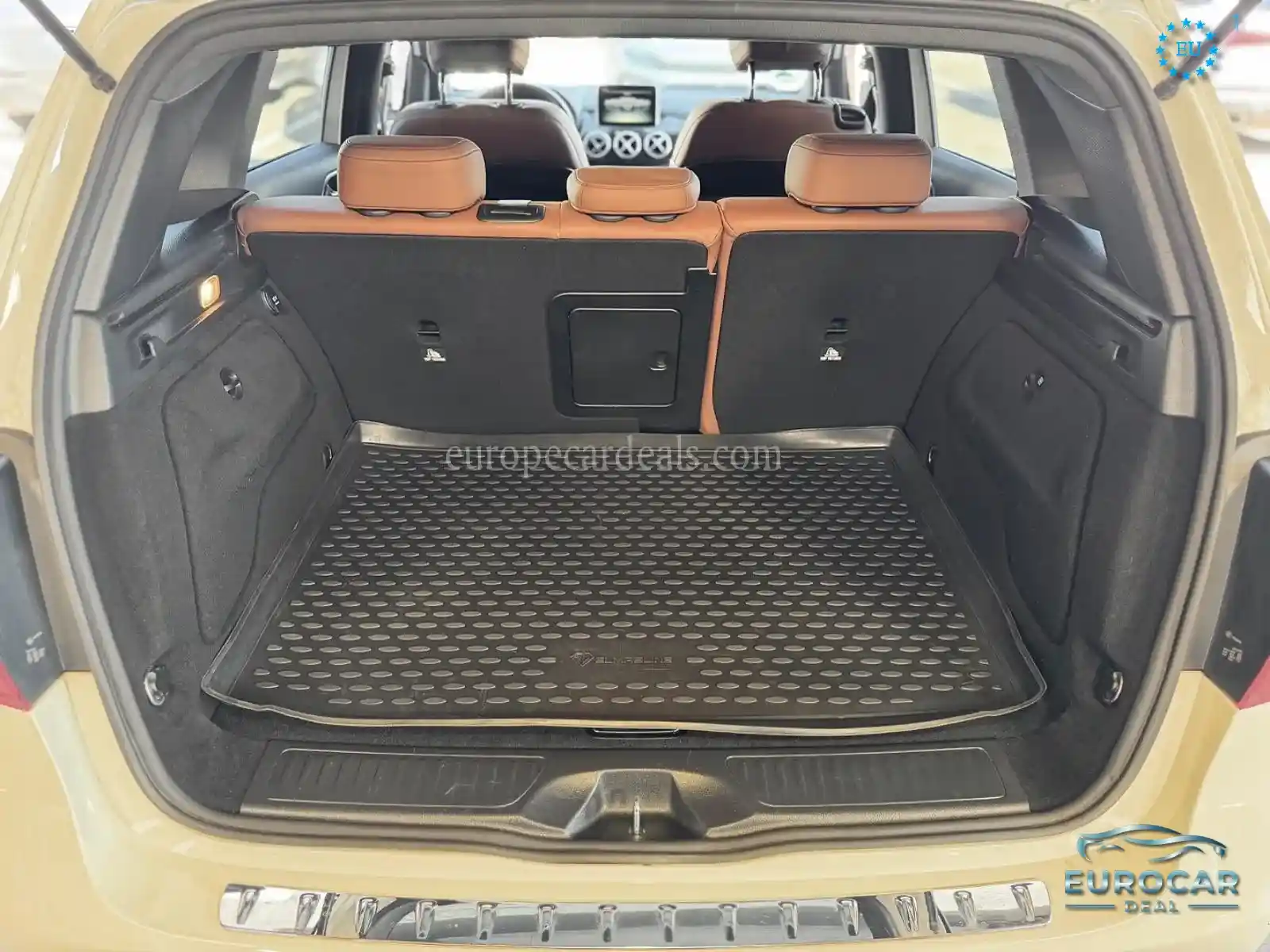 Mercedes-Benz B 220