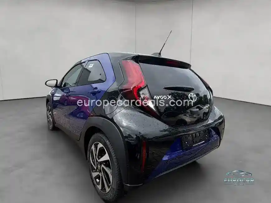 Toyota Aygo (X)