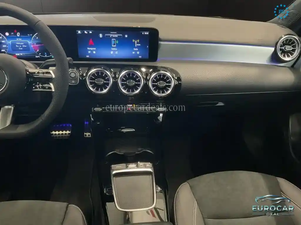 Mercedes-Benz A 220