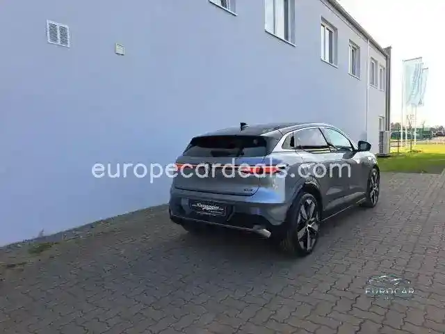Renault Megane E-TECH