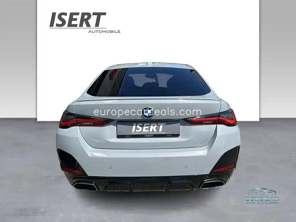 BMW M440