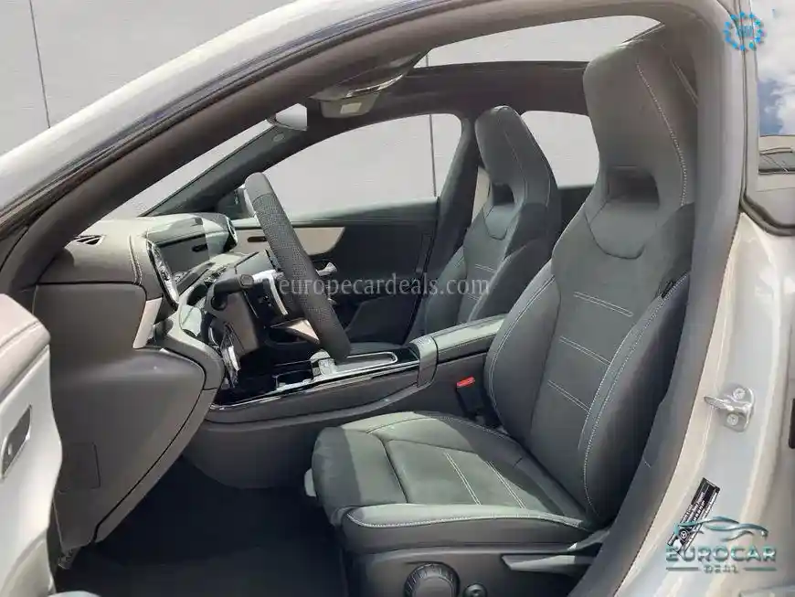 Mercedes-Benz CLA 220