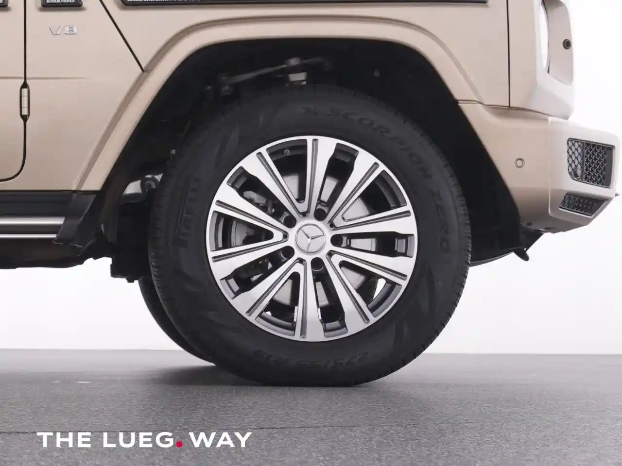 Mercedes-Benz G 500