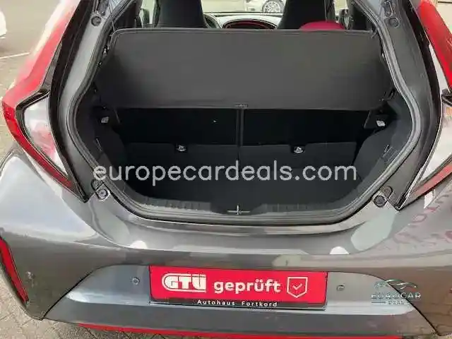 Toyota Aygo (X)