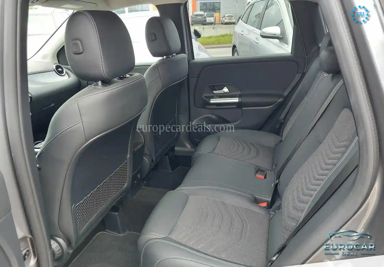 Mercedes-Benz B 220