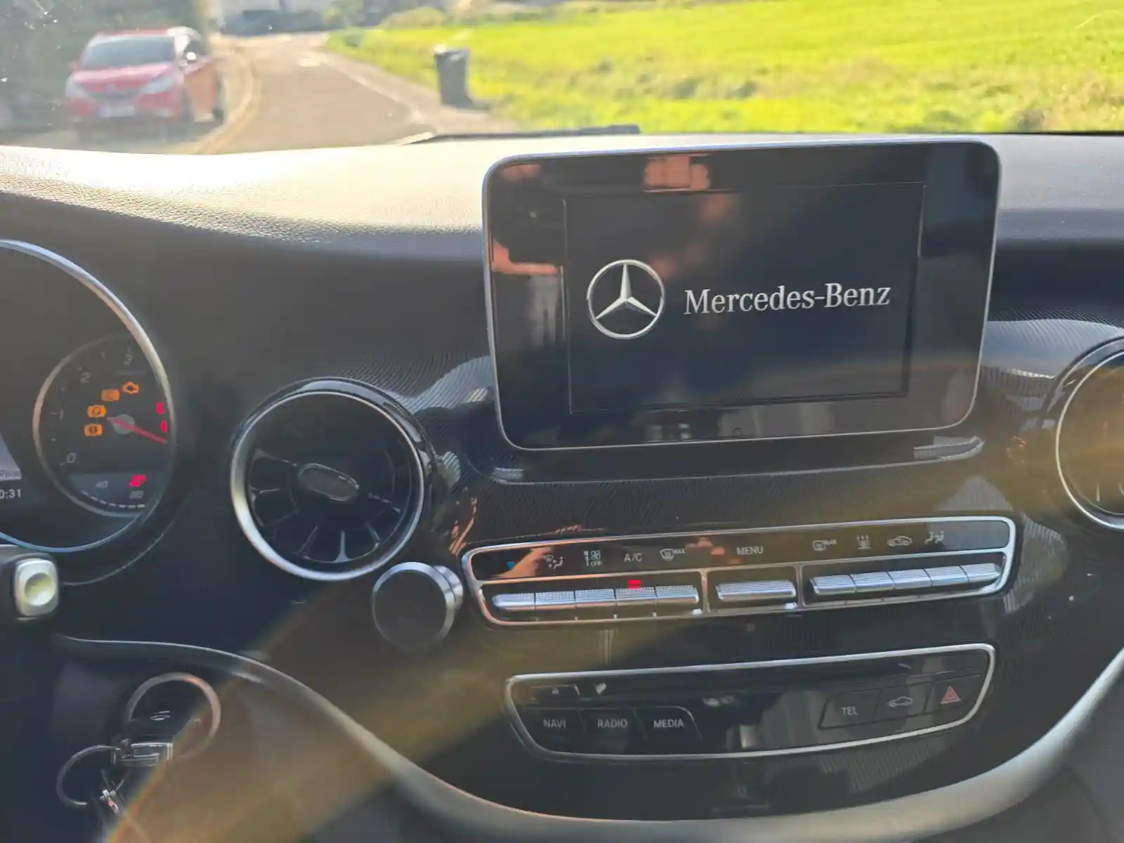 Mercedes-Benz V 250
