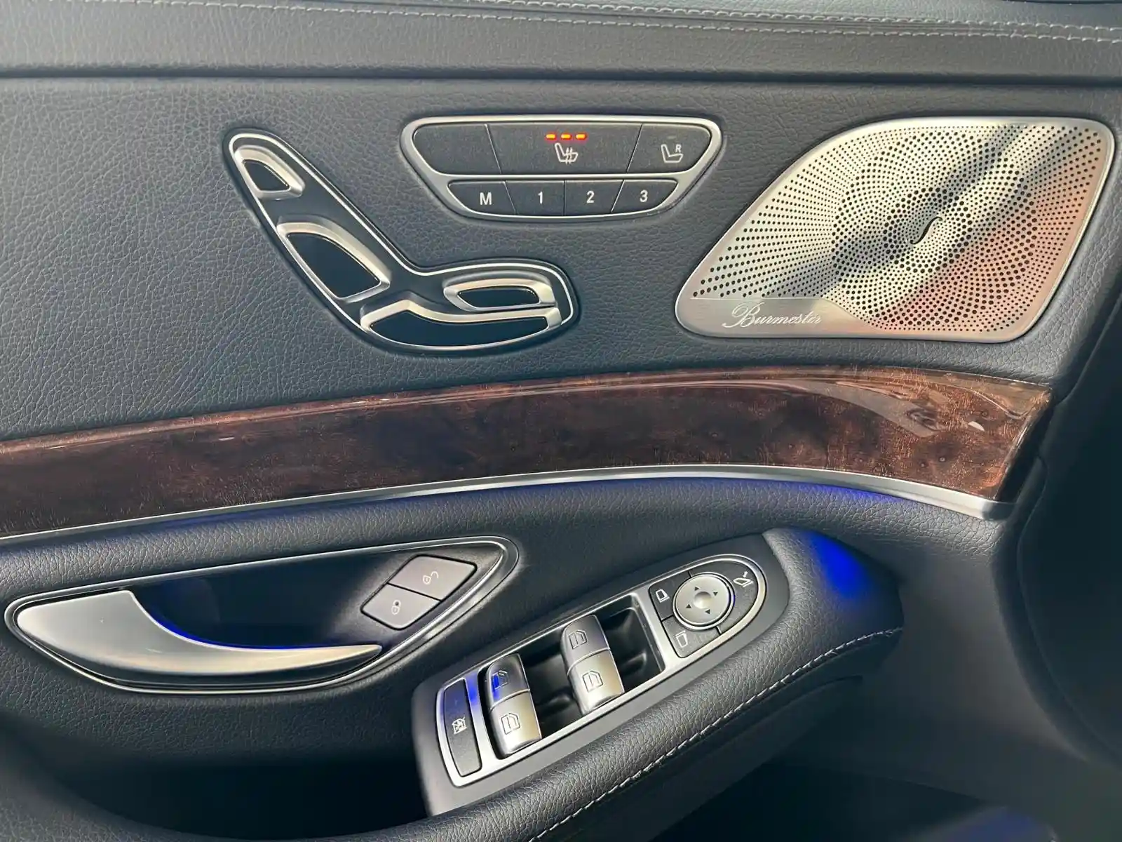 Mercedes-Benz S 560