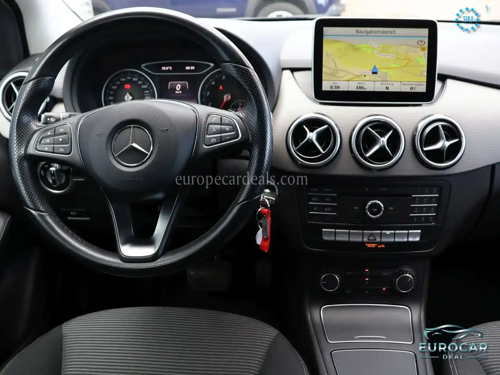Mercedes-Benz B 180