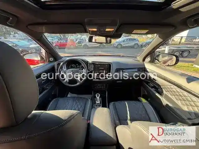 Mitsubishi Plug-in Hybrid Outlander