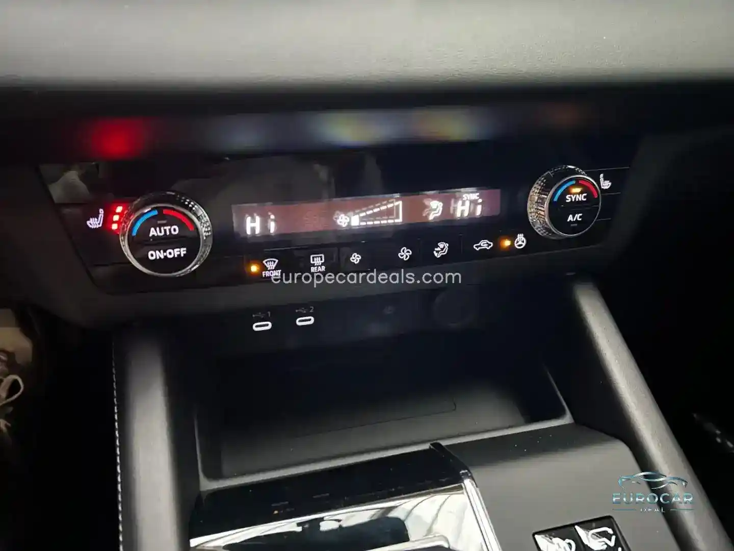 Mitsubishi Plug-in Hybrid Outlander