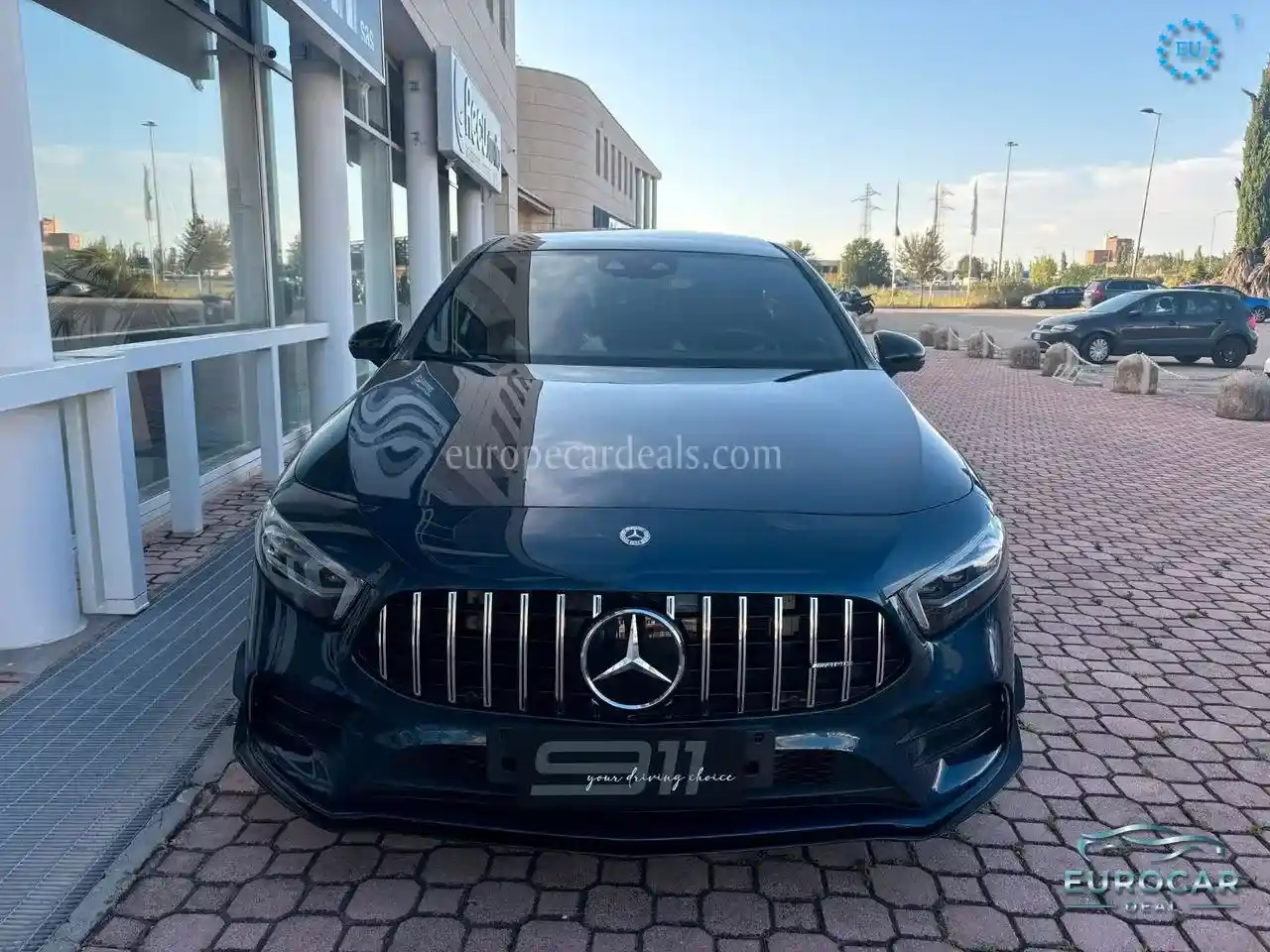 Mercedes-Benz A 35 AMG