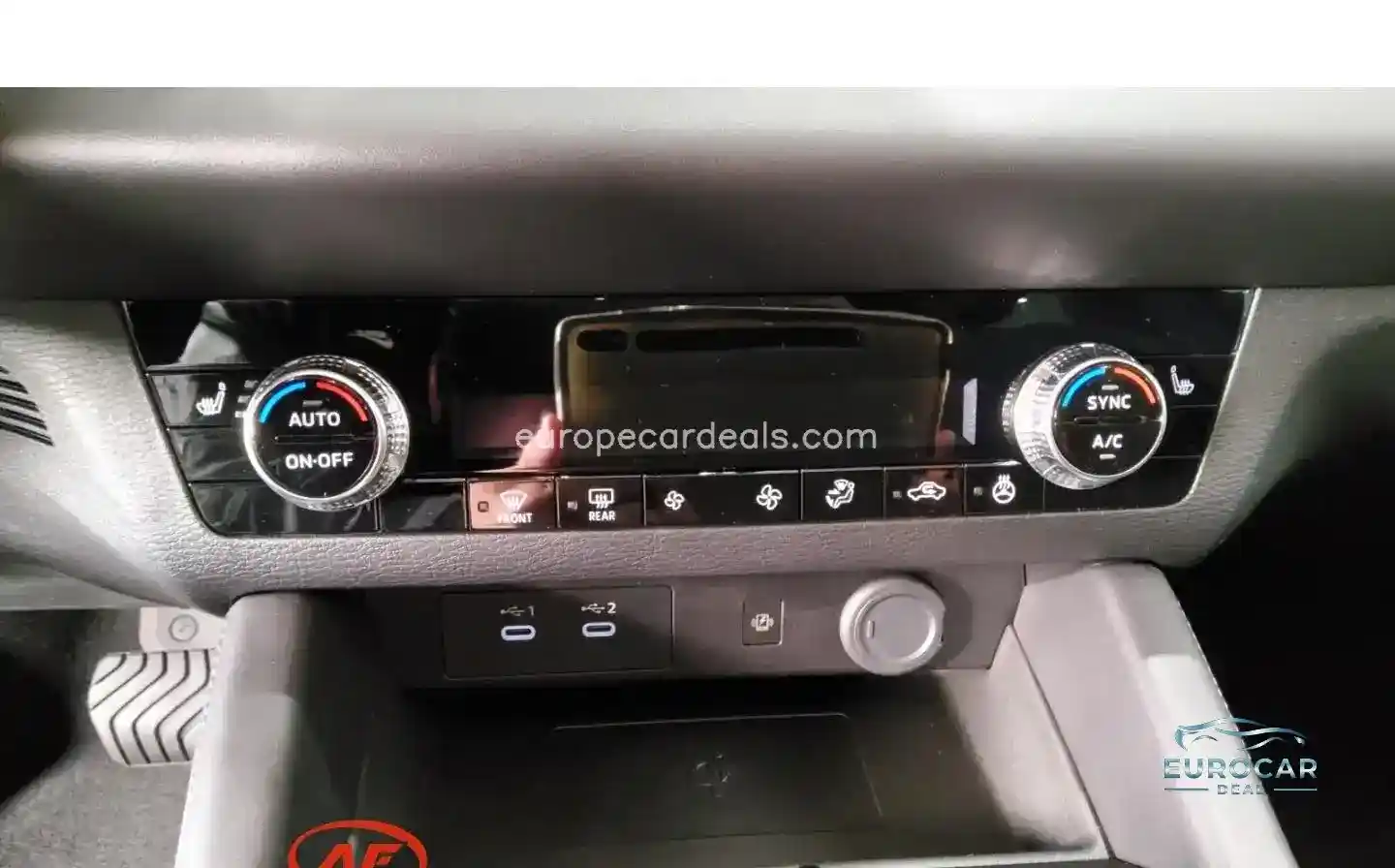 Mitsubishi Plug-in Hybrid Outlander