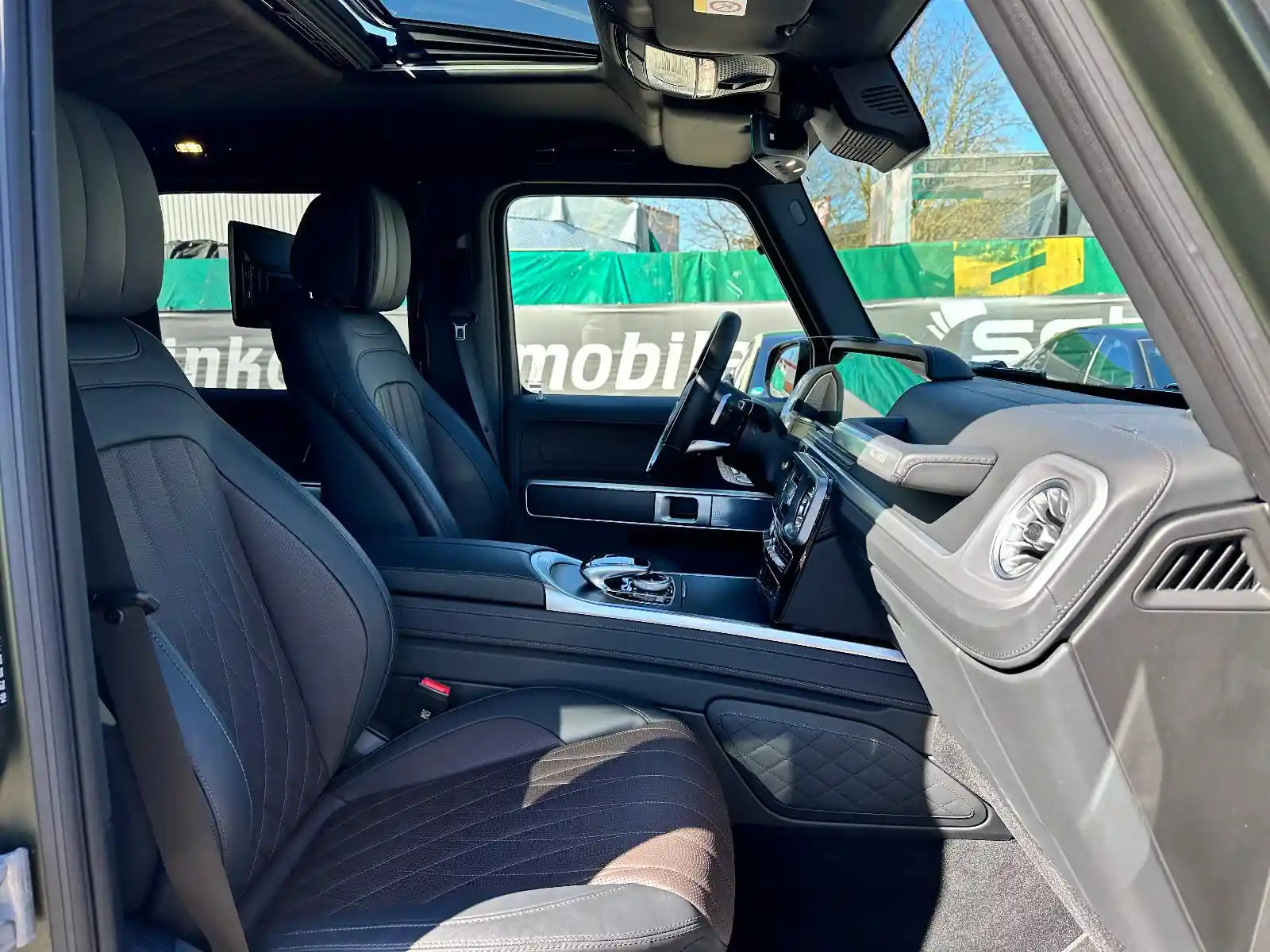 Mercedes-Benz G 500