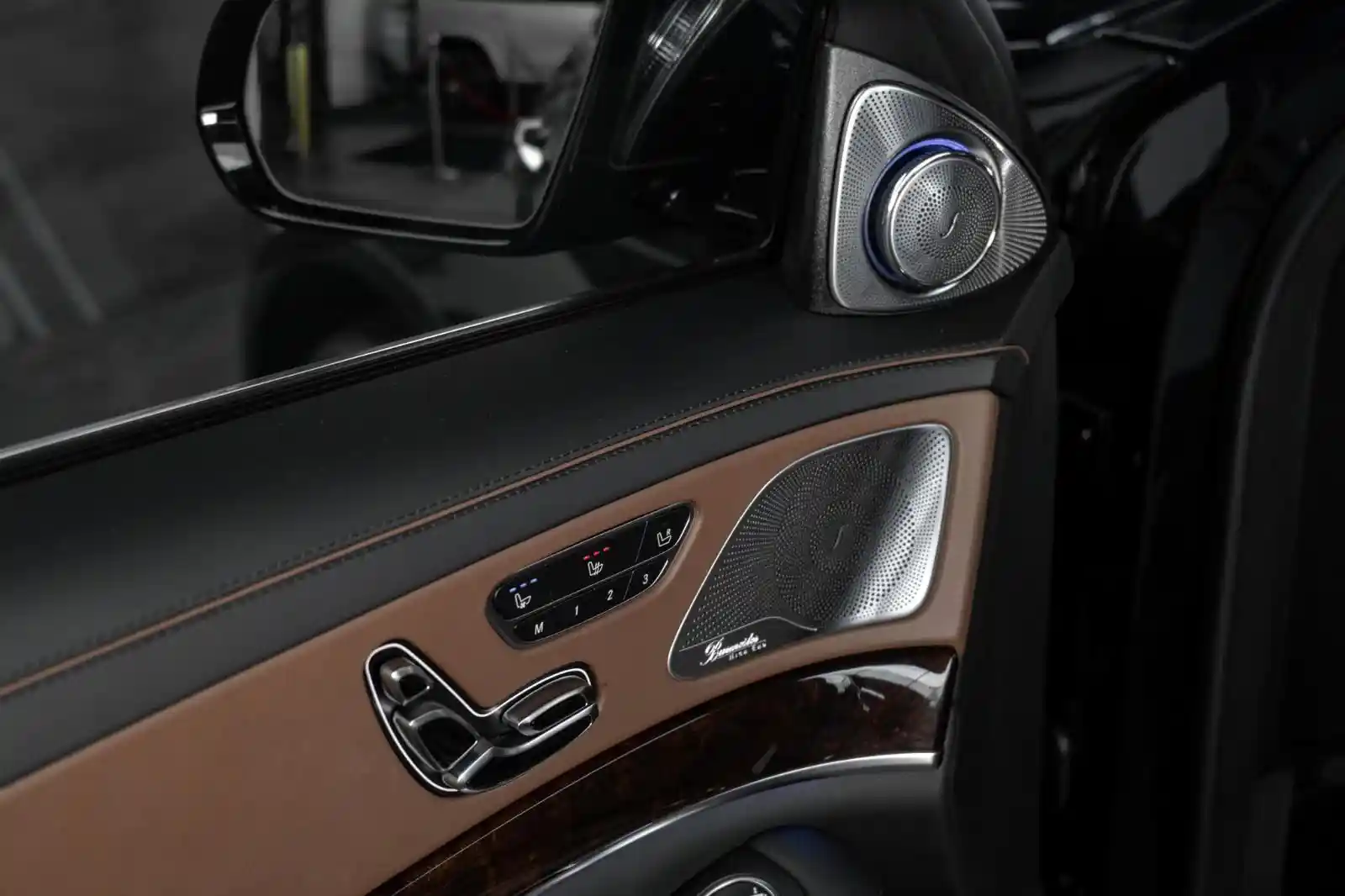 Mercedes-Benz S 560