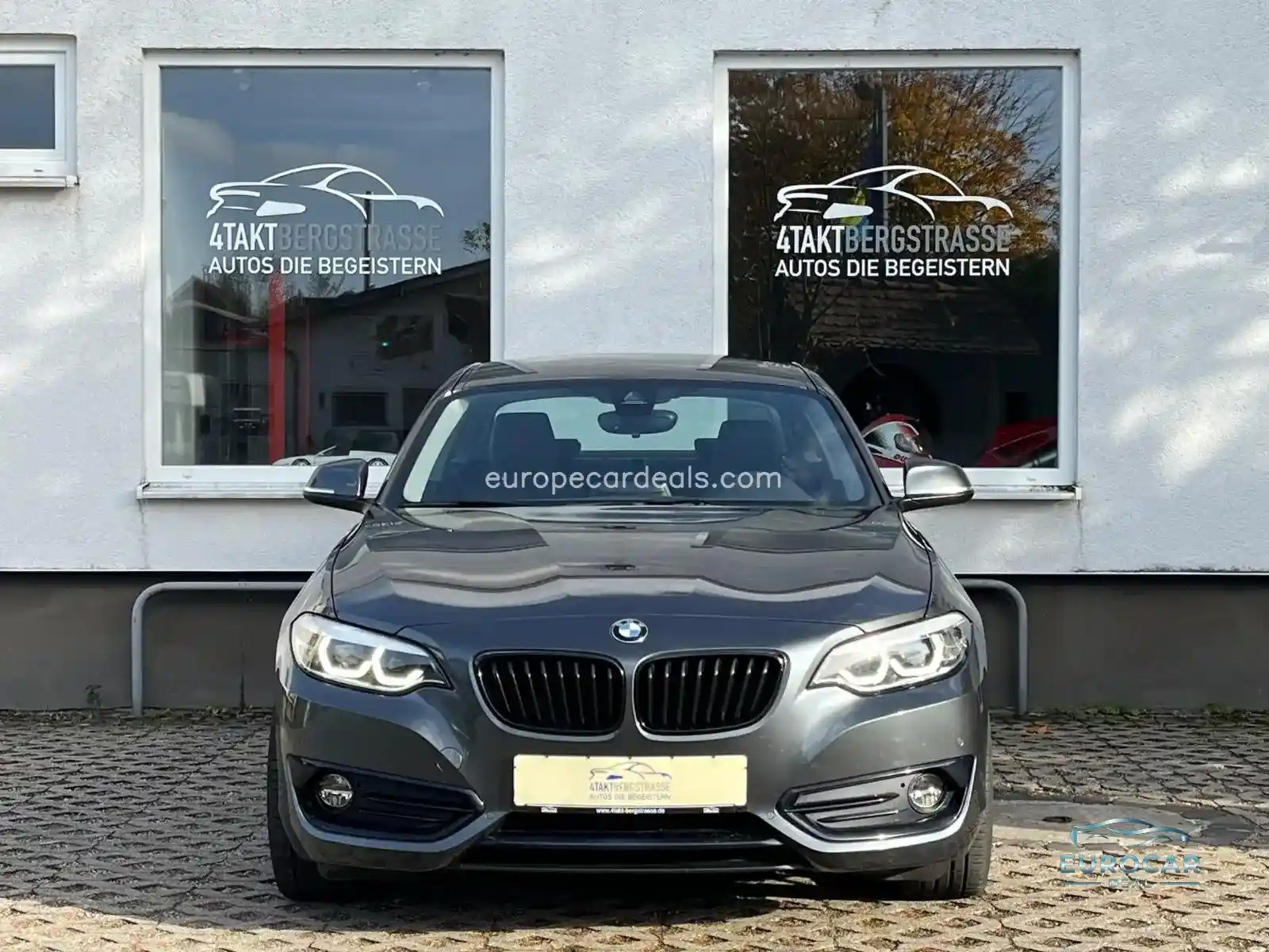 BMW 220
