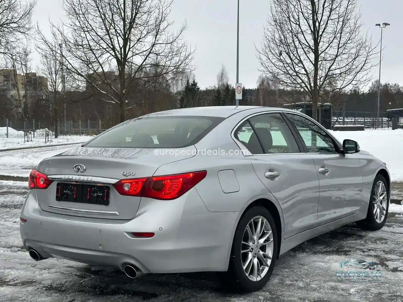 Infiniti Q50