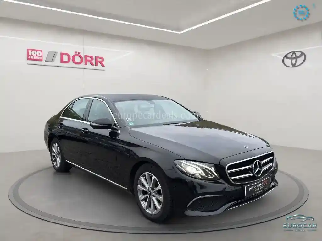 Mercedes-Benz E 220
