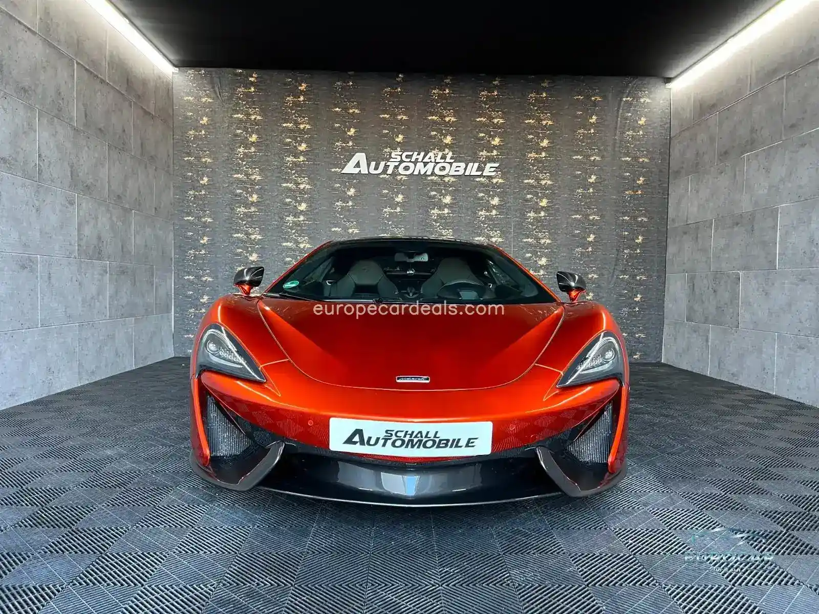 McLaren 570GT