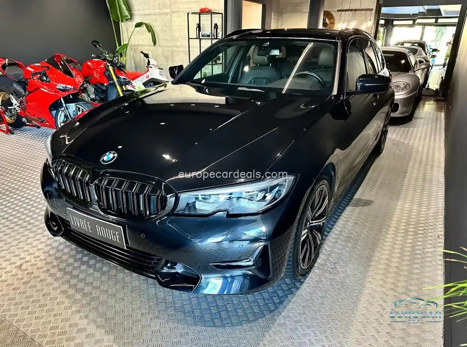 BMW 320