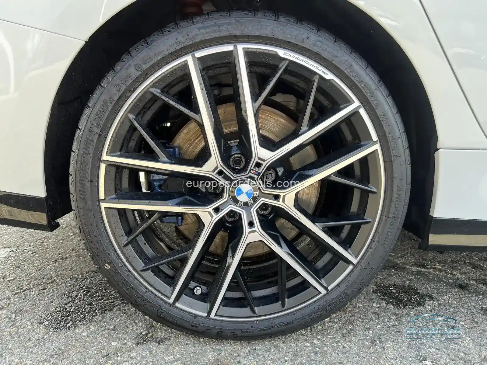 BMW M235