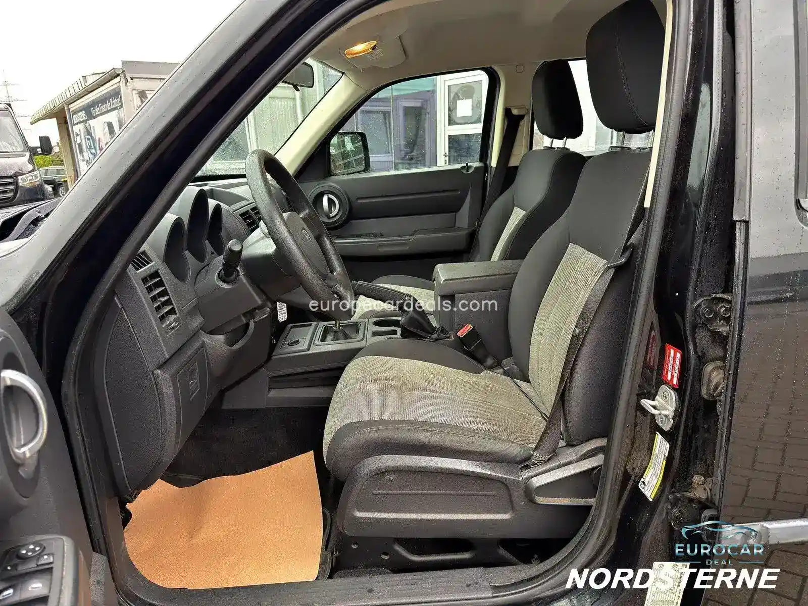 Dodge Nitro
