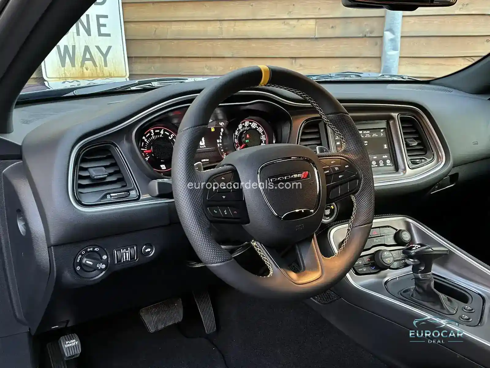 Dodge Challenger