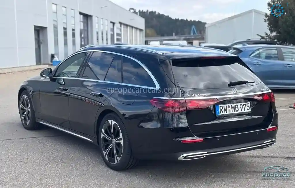 Mercedes-Benz E 300