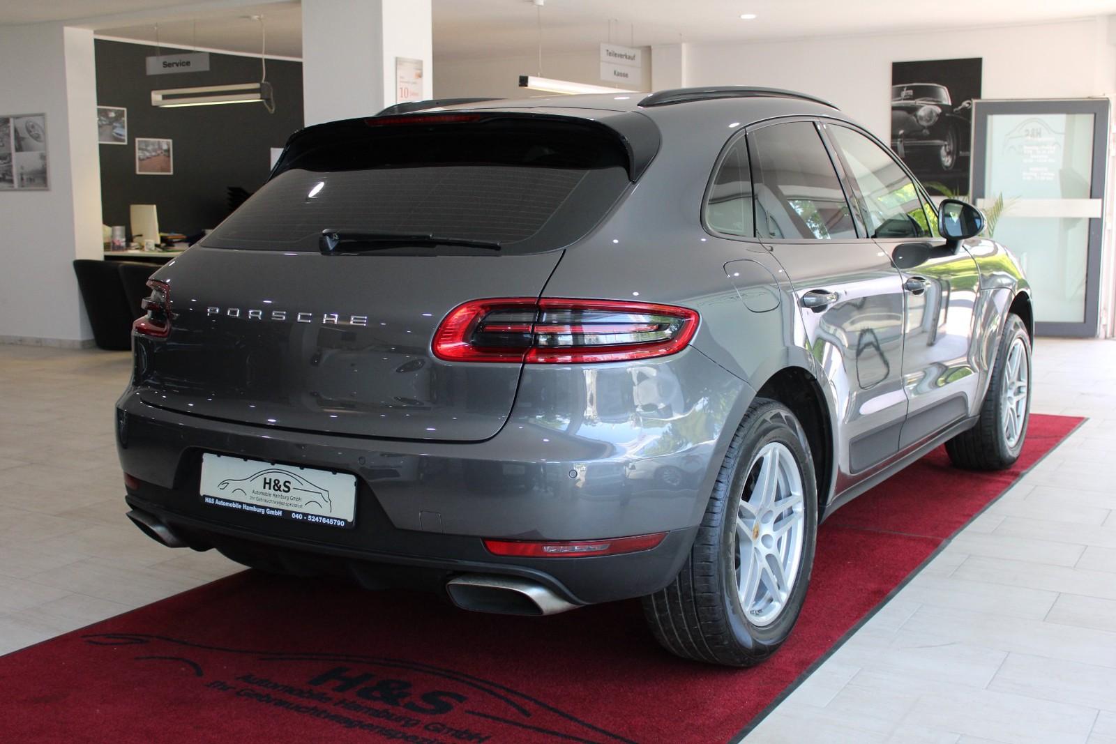 Porsche Macan