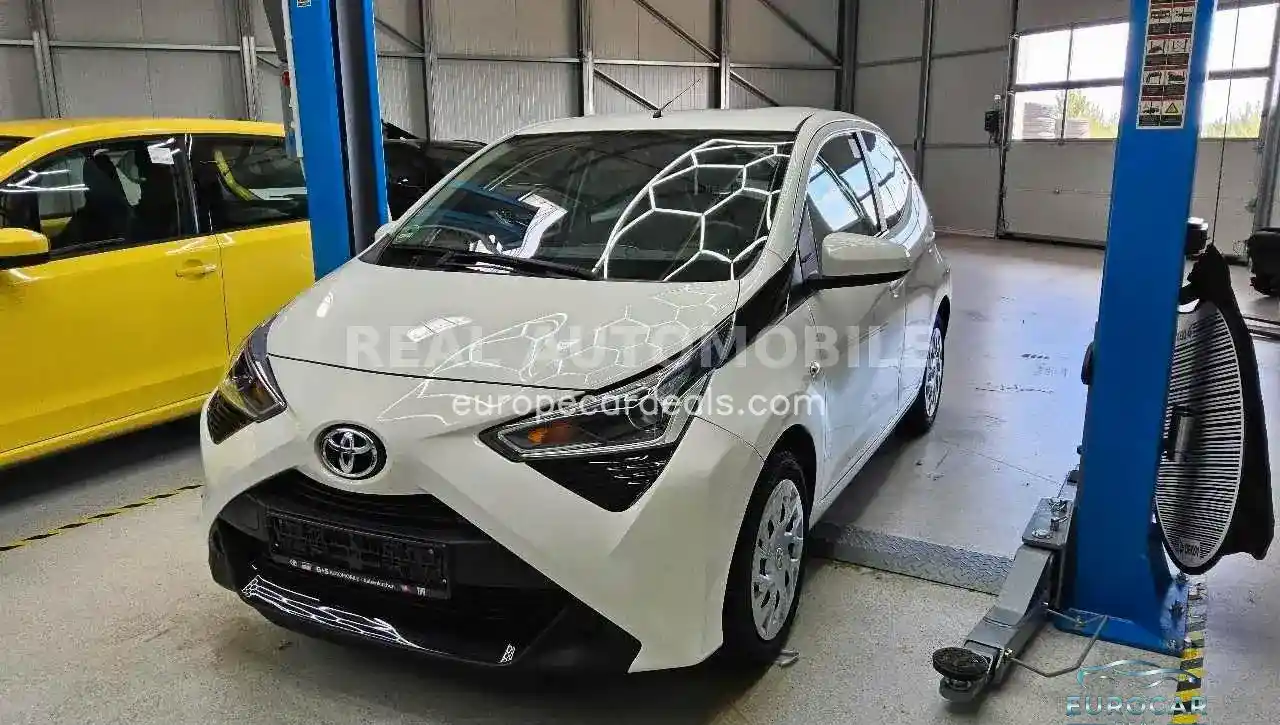 Toyota Aygo (X)