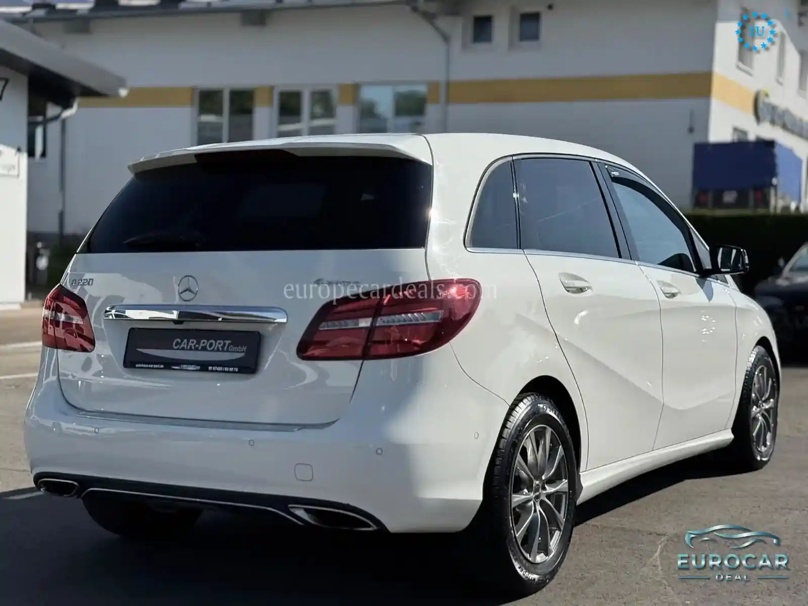 Mercedes-Benz B 220