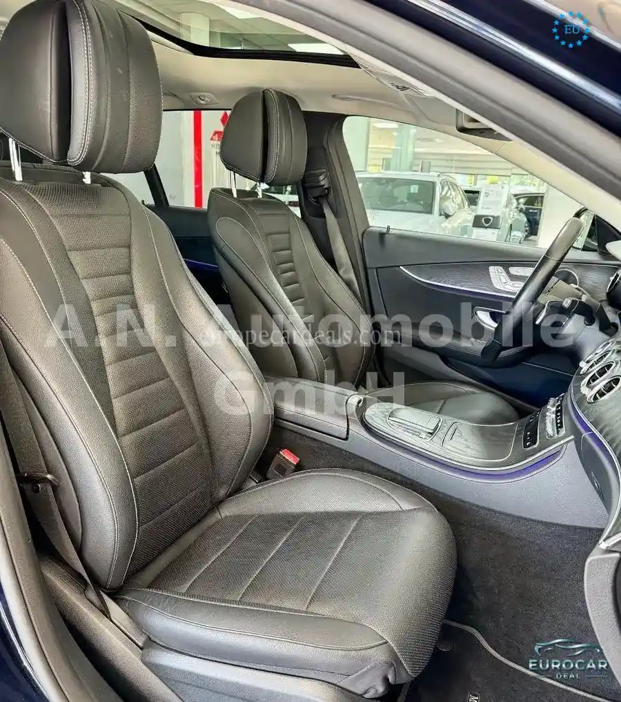 Mercedes-Benz E 300