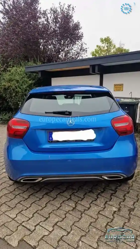 Mercedes-Benz A 220