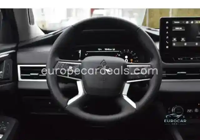 Mitsubishi Plug-in Hybrid Outlander