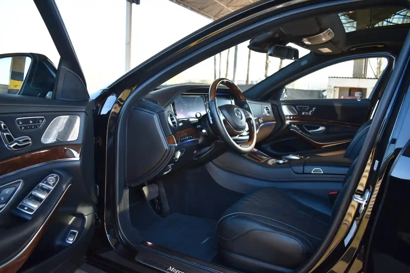 Mercedes-Benz S 600